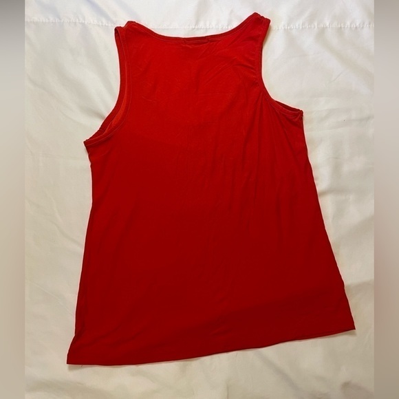 Not a morning person size medium “Hot mess and doing my best” tank top - Picture 4 of 11